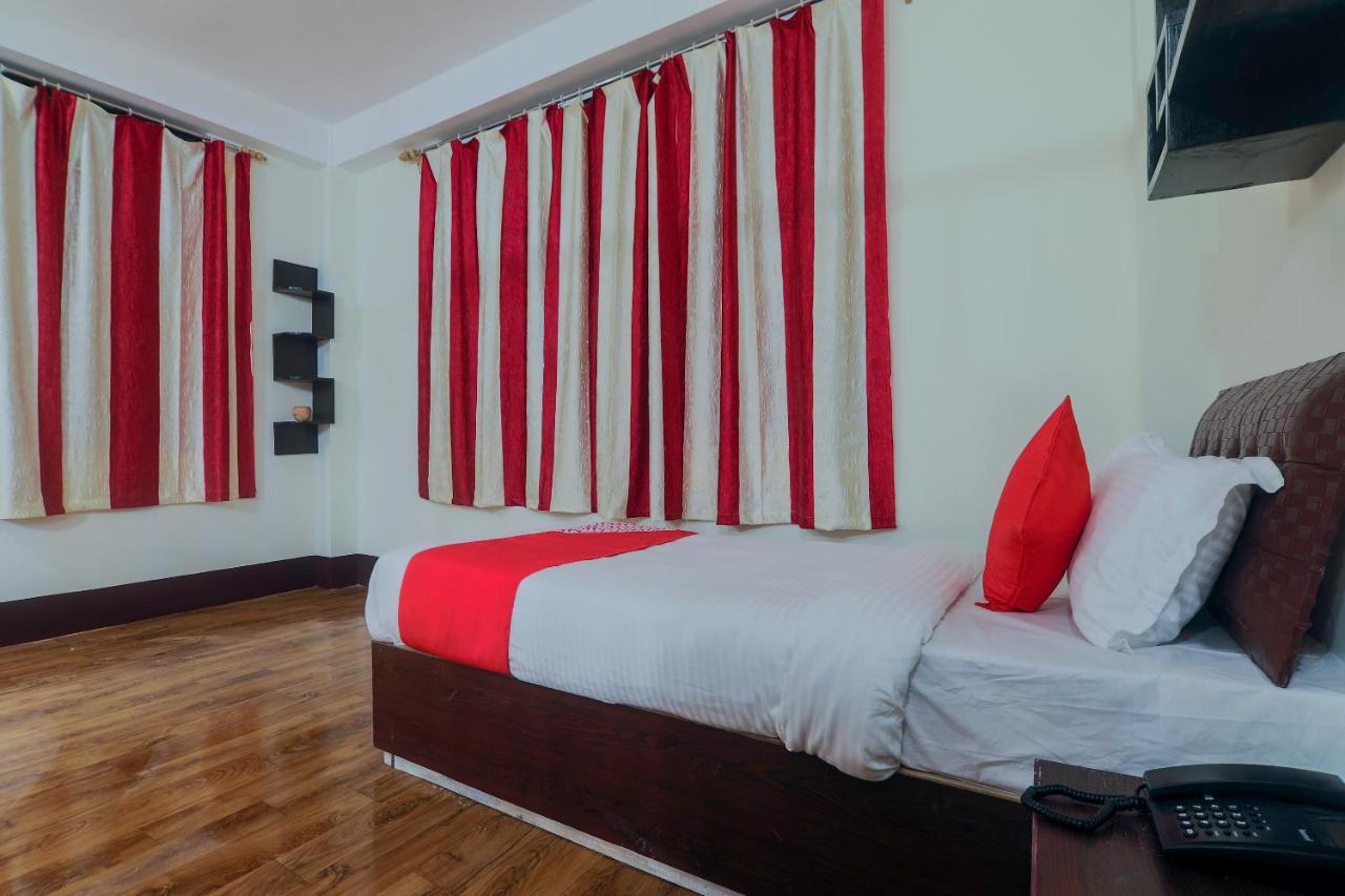 Oyo 18759 Nirvana Guest House Shillong Exteriör bild