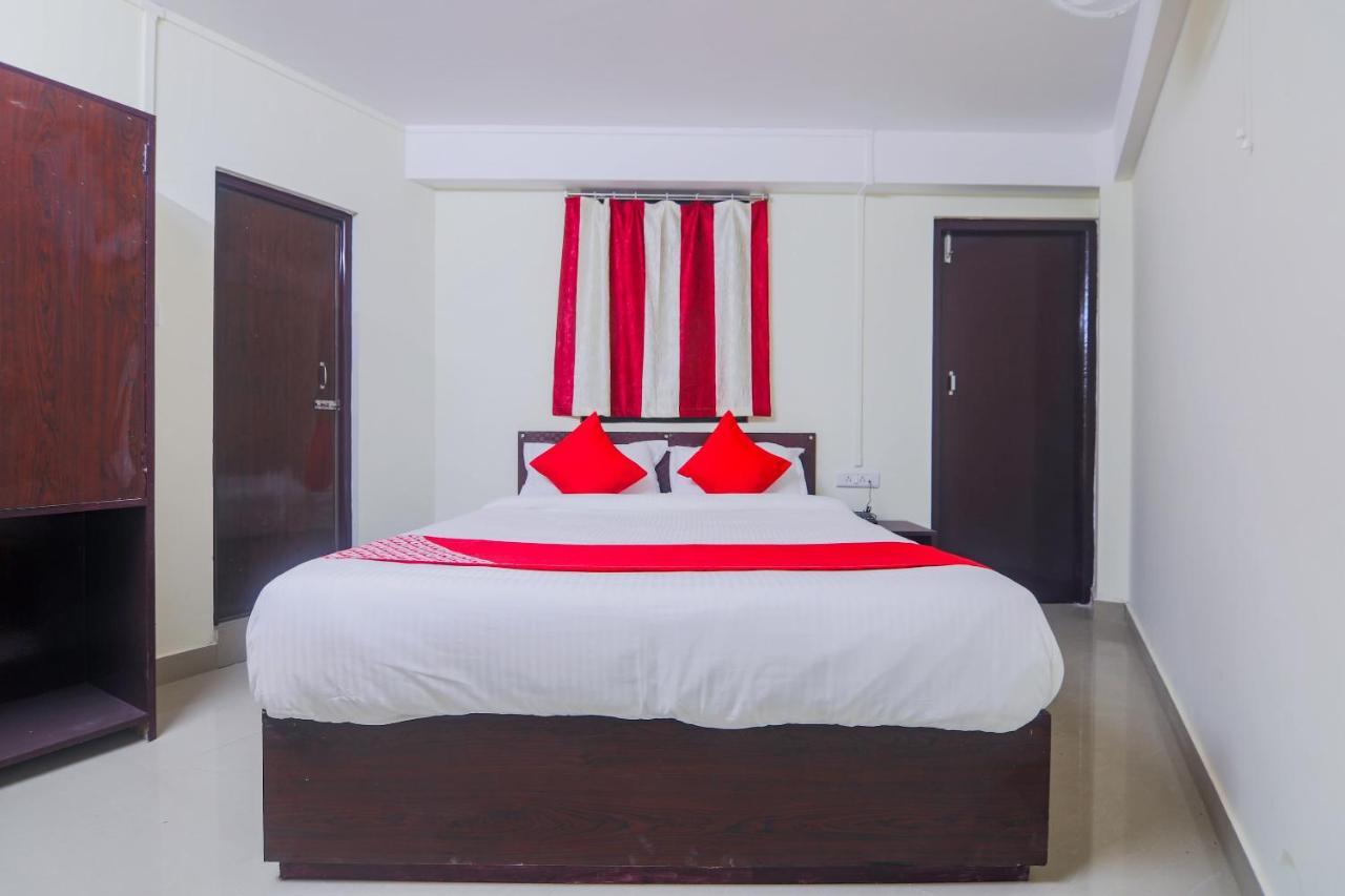 Oyo 18759 Nirvana Guest House Shillong Exteriör bild